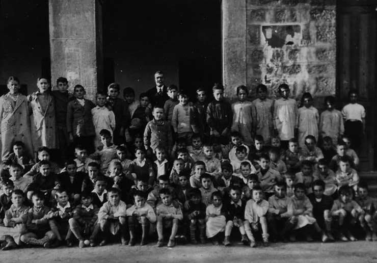 ESC 0007 Escuela de niños de Amurrio.jpg ESC 0007 Escuela de niños de Amurrio.jpg