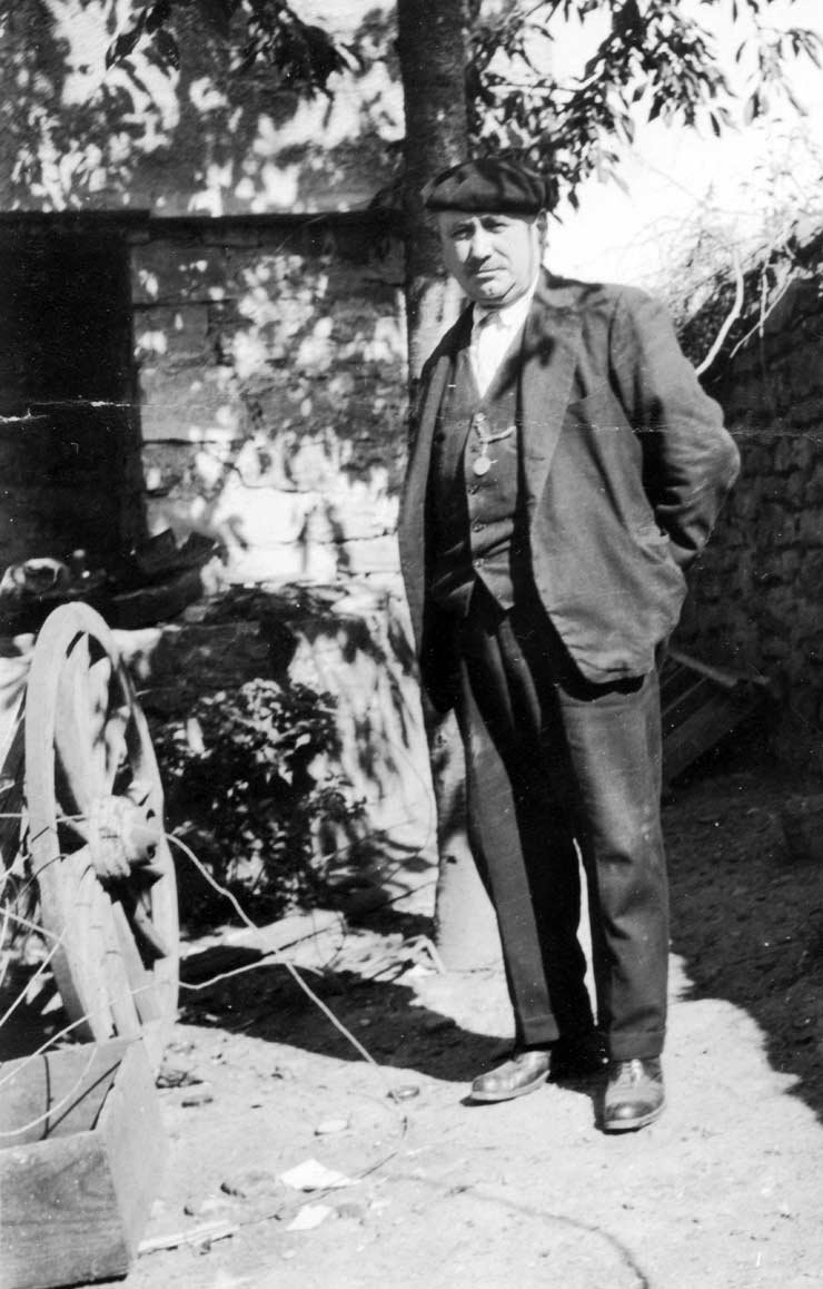 POL 0026 Ladislao Guerra Villacian concejal y alcalde.jpg POL 0026 Ladislao Guerra Villacian concejal y alcalde.jpg