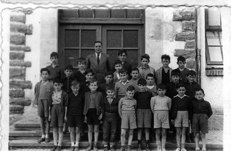 ESC 0024 Alvaro Garcia niños 1951.jpg ESC 0024 Alvaro Garcia niños 1951.jpg