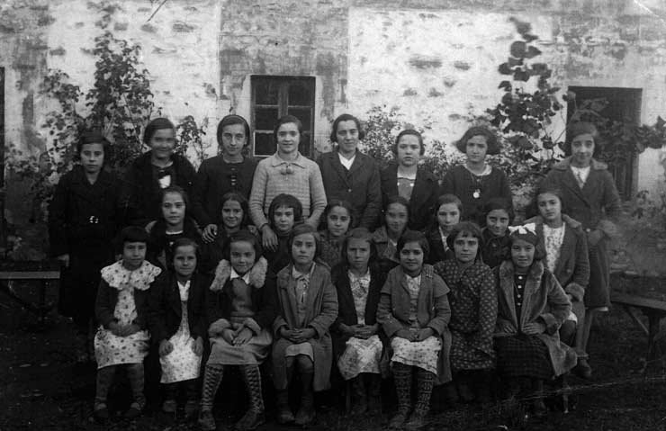 ESC 0046 Niños en el hospital.jpg