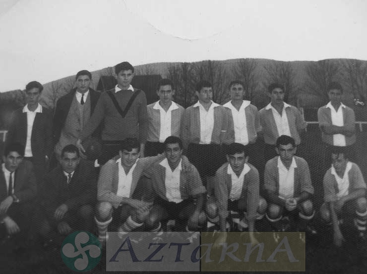 DEP 0099 Futbolistas.jpg