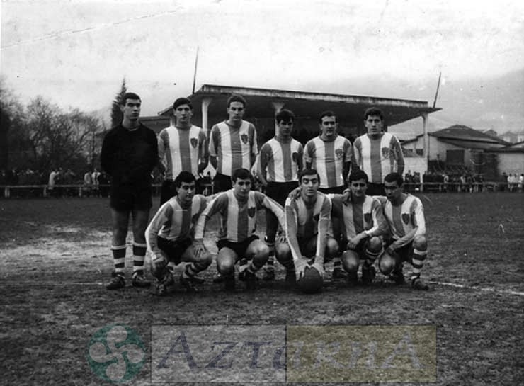 DEP 0113 Futbolistas.jpg