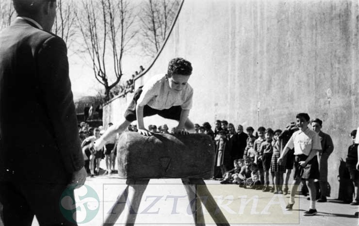 DEP 0127 Deporte escolar.jpg