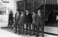 ESC 0119 Alumnos del instituto.jpg