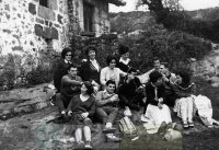 DEP 0230 Grupo de amigas.jpg