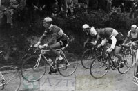 DEP 0050 Ciclistas por Amurrio.jpg